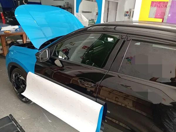 Wrapping de vehículo comercial